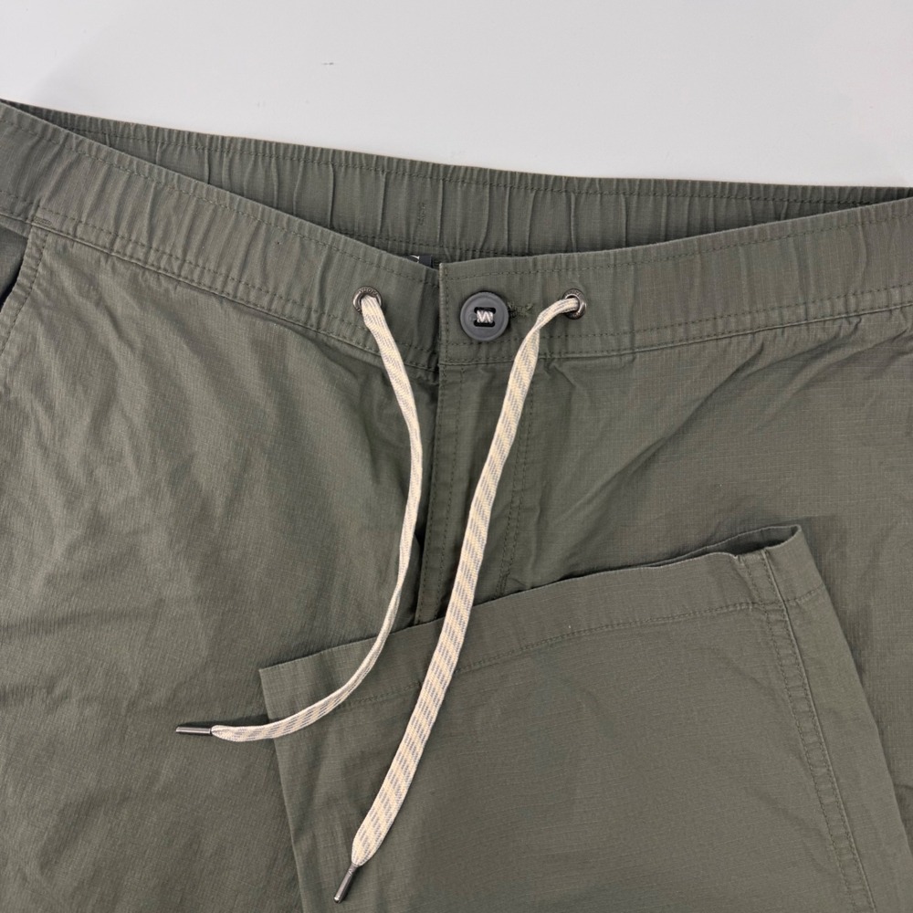Vuori Ripstop Pants Women Medium Army Green Wide Leg Crop VW416 Elastic Waist